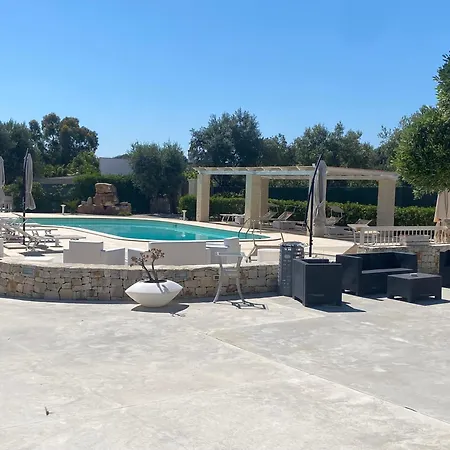 Bed and Breakfast Tenuta Verdolivo 3*